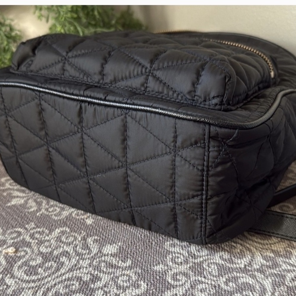 Kate Spade♠️Small Bradley Wilson Rd Quilted Backpack 18Kt Gold Hardware Like New - Picture 10 of 15